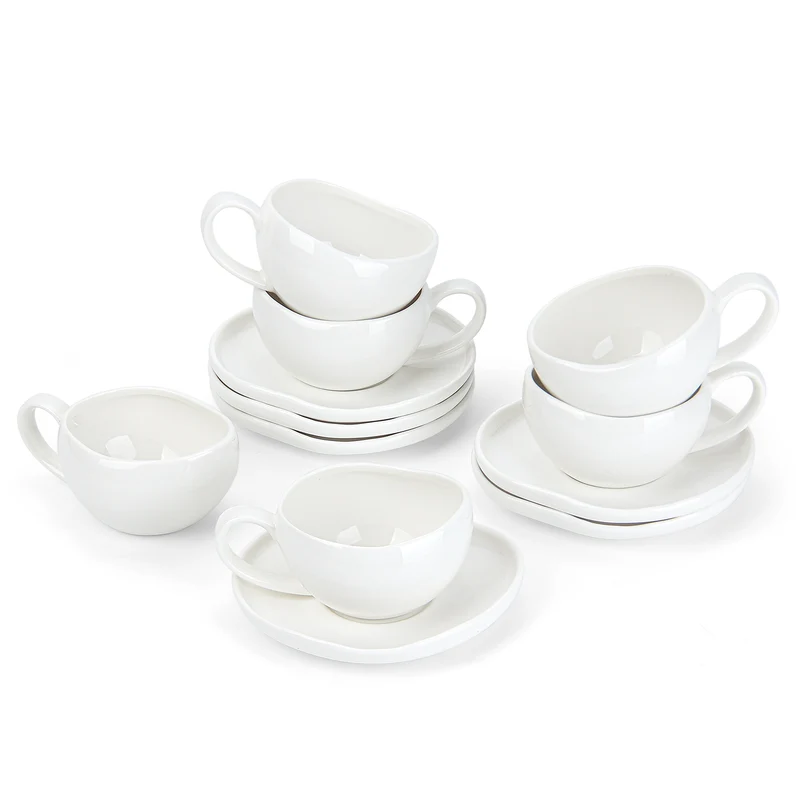 6-teiliges Keramik Espressotassen Set mit Untertassen (120ml), gewelltes Design, Weiß/Creme, mikrowellen- & spülmaschinenfest