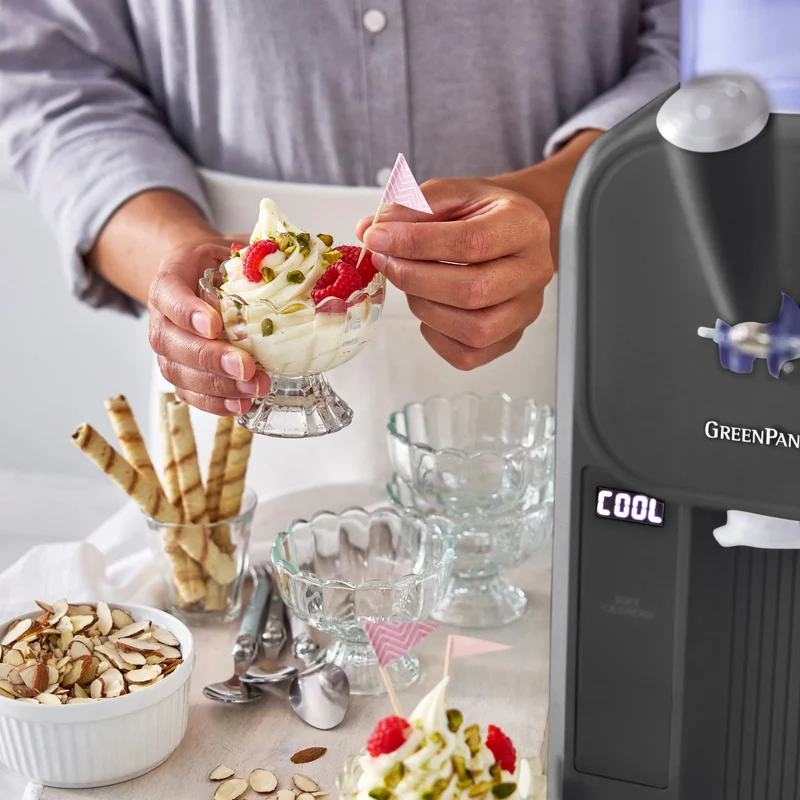 Greenpan Schnelle Eismaschine – Softeis & Frozen Drinks 1,8L 'Grey'