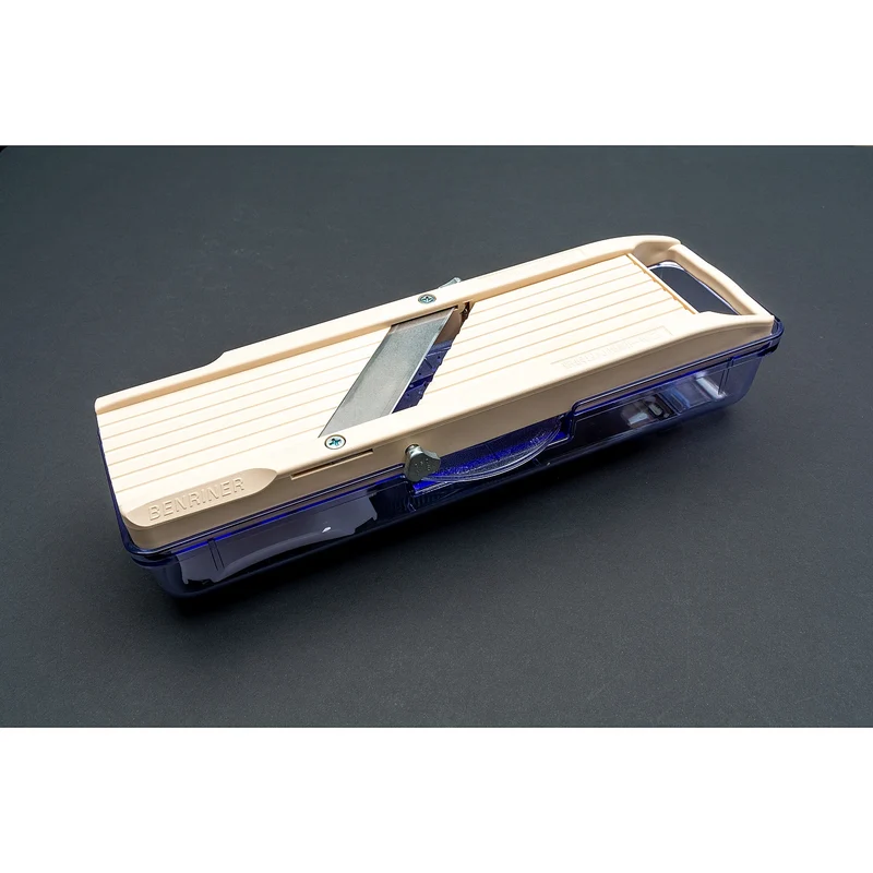 Benriner Mandoline Classic Catch 64 mm mit Auffangschale