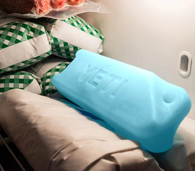 YETI Eisblock