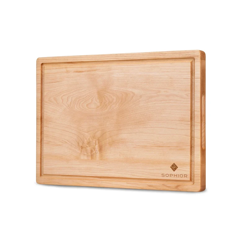 SOPHIOR Schneidebrett aus Ahornholz mit Saftrille - Medium 35x25x2,5cm