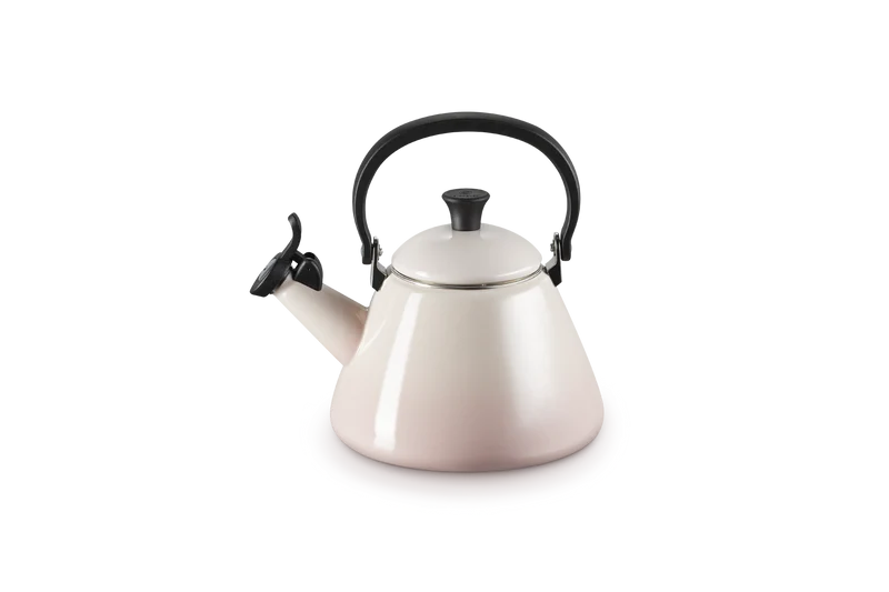 Le Creuset Flötenkessel 1,6L Kone „Shell Pink“