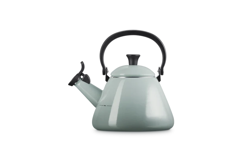 Le Creuset Flötenkessel 1,6L Kone „Sea Salt“