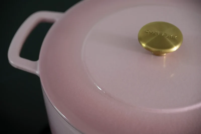 Combekk Emaillierter Gusseisenbräter „Rosa“