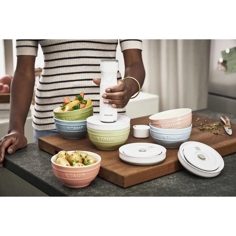 ZWILLING Fresh & Save Vakuumpumpe mit Ladekappe 'Weiß'