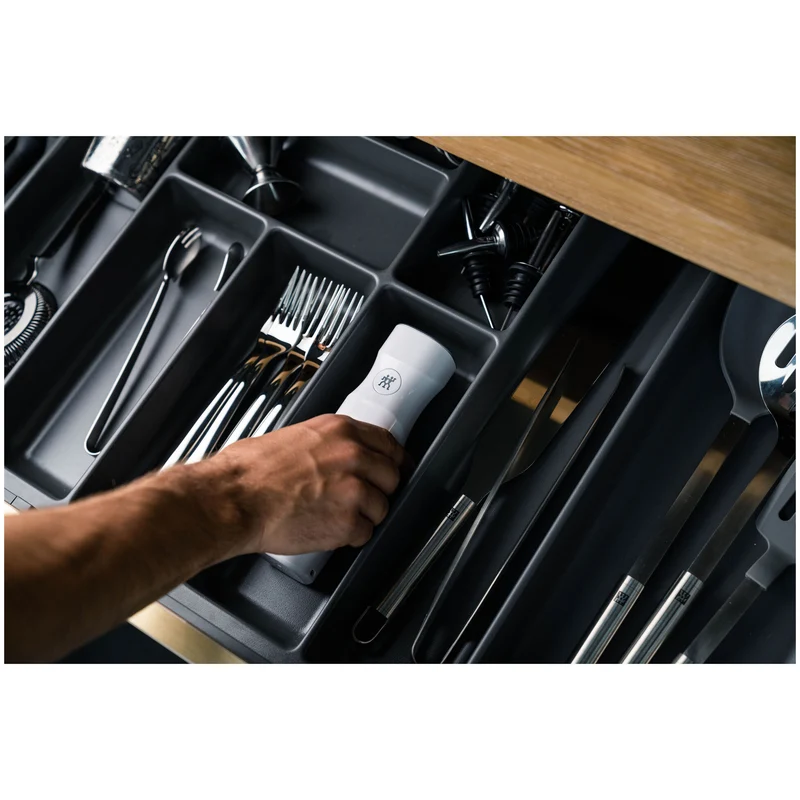 ZWILLING Fresh & Save Vakuumpumpe mit Ladekappe 'Weiß'