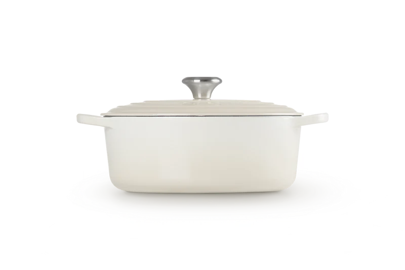 Le Creuset Ovaler Schmortopf Signature „Meringue“