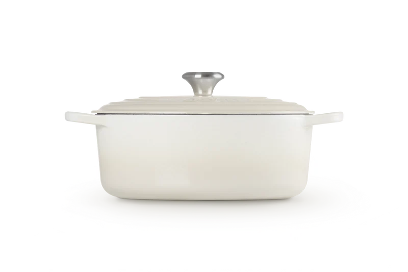Le Creuset Ovaler Schmortopf Signature „Meringue“