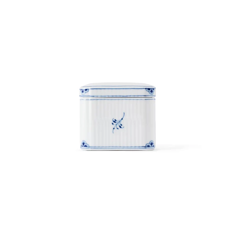 Royal Copenhagen Alphabet Bonbonniere 13cl N