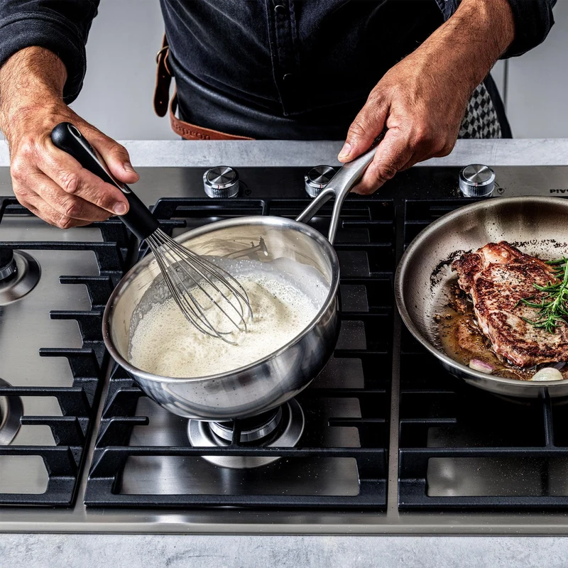 KitchenAid Konische Sauteuse Tri-Ply Edelstahl