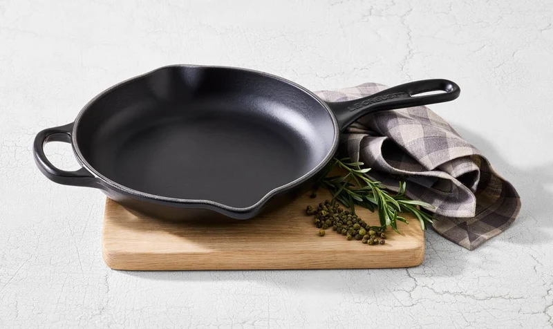 Le Creuset Bratpfanne Tradition 'Matte Black' Ø30cm