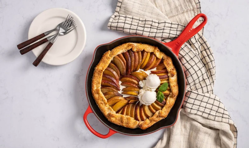 Le Creuset Bratpfanne Tradition 'Cherry Red' Ø30cm