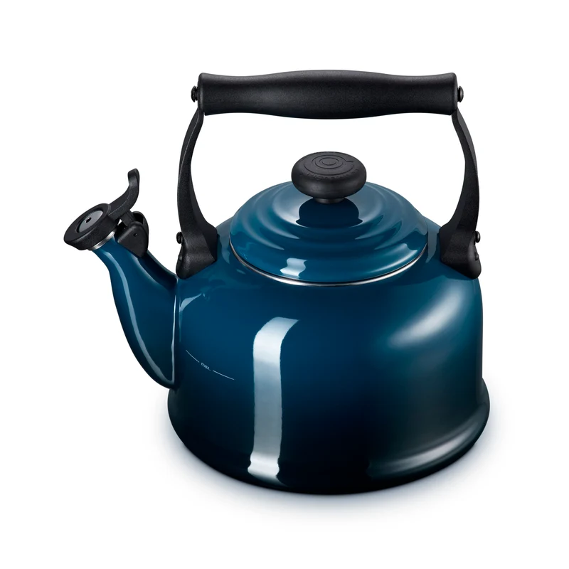 Le Creuset Pfeifender Wasserkocher 2,1 l Tradition 'Nuit'