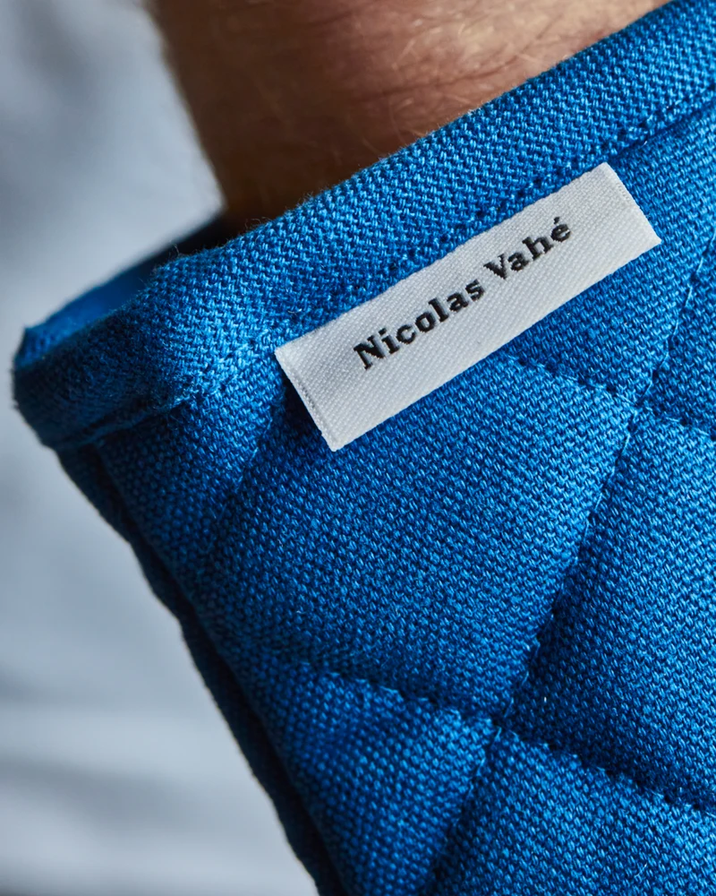 Nicolas Vahé Ofenhandschuh Blau