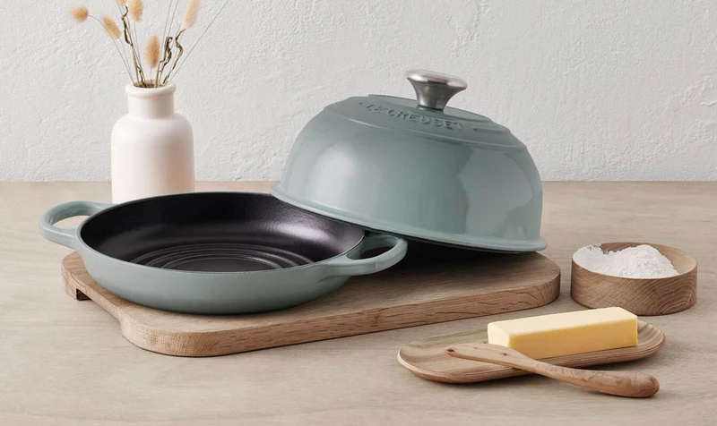 Le Creuset Brotform Signature „Meersalz“ Ø 24 cm / 1,6 l