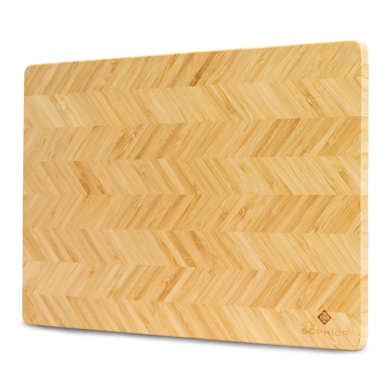 SOPHIOR Schneidebrett Bambus / Fischgrätmuster 35x25x1,8cm