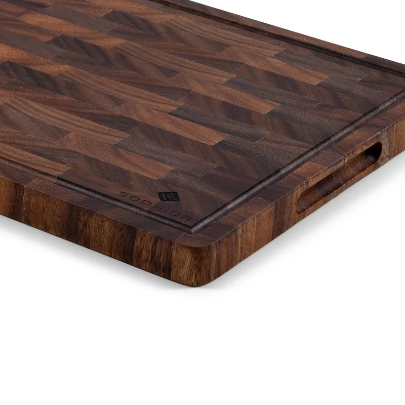 SOPHIOR Schneidebrett Walnuss Groß 42x30x2,5cm mit Saftrille