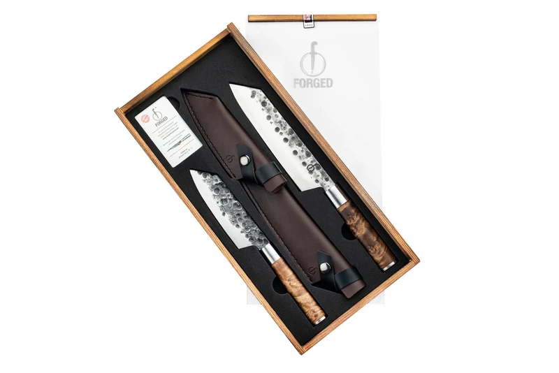 Geschmiedetes Bunka-Messerset VG10 mit Lederscheiden