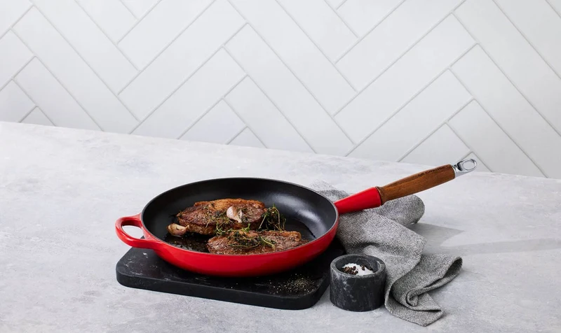 Le Creuset Signature Bratpfanne „Kirschrot“