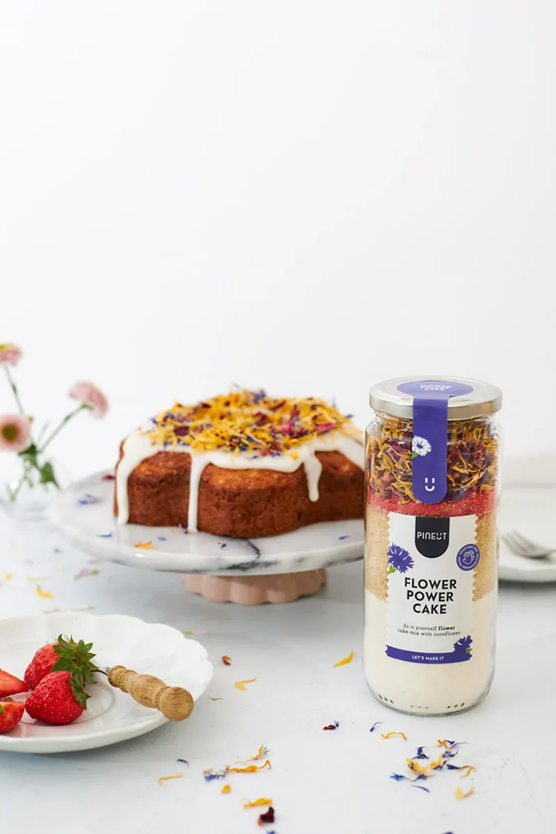 Pineut Flower Power Kuchen