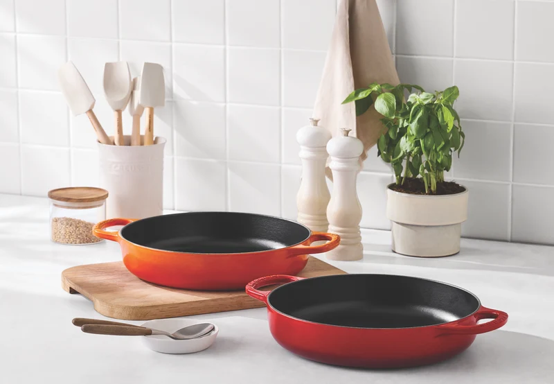 Le Creuset Schmorpfanne mit zwei Griffen 'Orange Red' Ø28cm / 3,2L