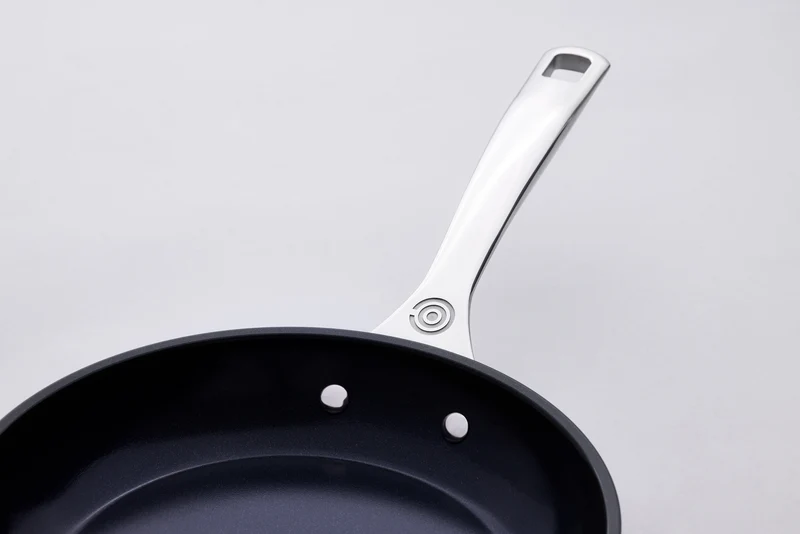 Le Creuset 6-teiliges Essential Keramik-Antihaft-Pfannenset