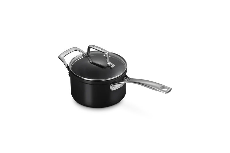 Le Creuset Steelpan Essential „Keramik-Antihaftbeschichtung“