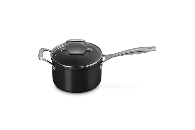 Le Creuset Steelpan Essential „Keramik-Antihaftbeschichtung“