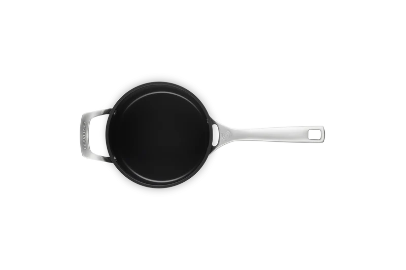 Le Creuset Steelpan Essential „Keramik-Antihaftbeschichtung“
