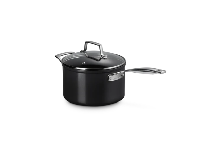 Le Creuset Steelpan Essential „Keramik-Antihaftbeschichtung“
