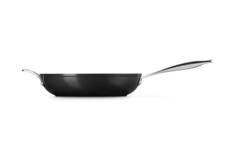 Le Creuset Essential Keramik-Antihaft-Bratpfanne