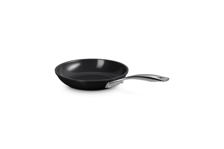 Le Creuset Essential Keramik-Antihaft-Bratpfanne