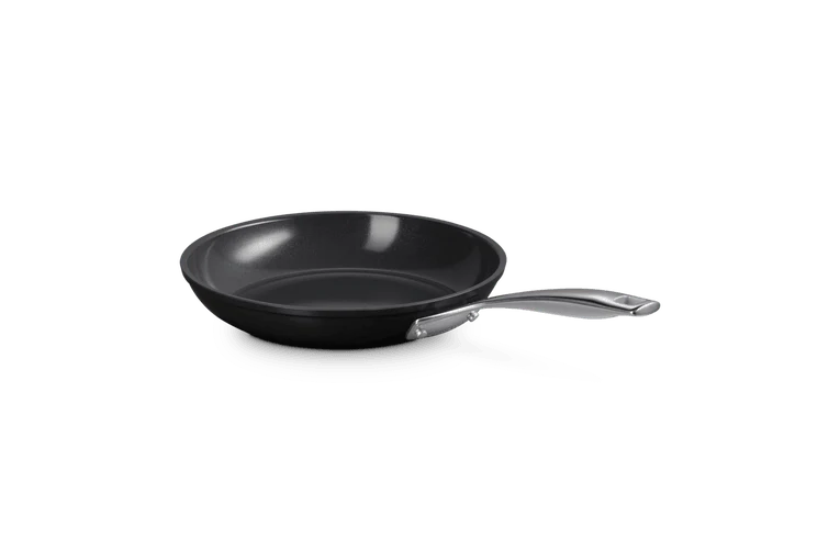 Le Creuset Essential Keramik-Antihaft-Bratpfanne