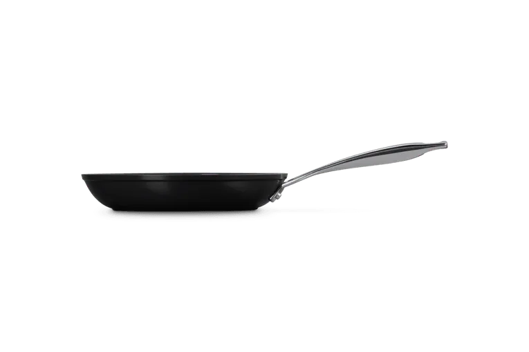 Le Creuset Essential Keramik-Antihaft-Bratpfanne