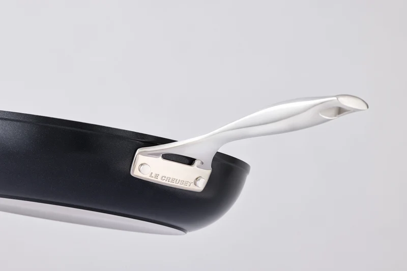 Le Creuset Essential Keramik-Antihaft-Bratpfanne