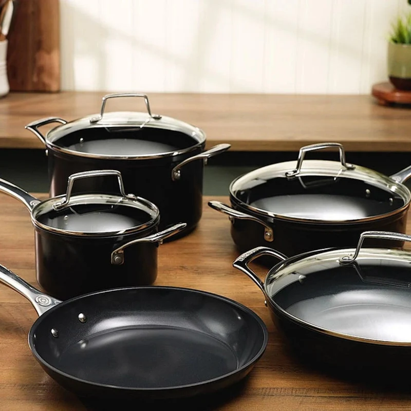 Le Creuset Essential Keramik-Antihaft-Bratpfanne