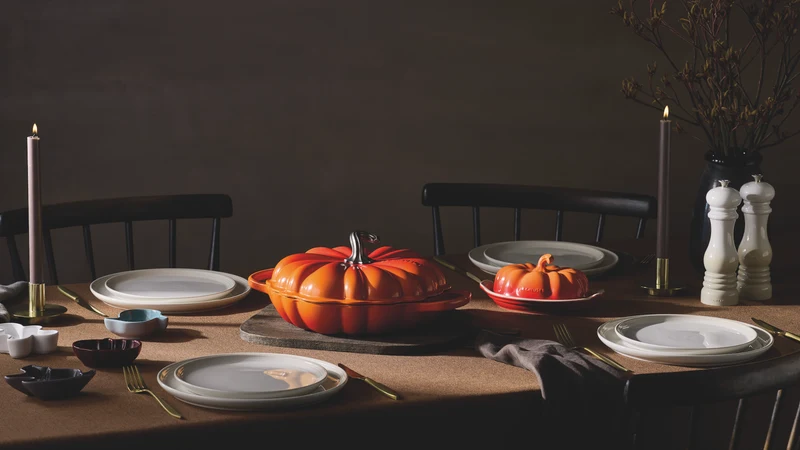 Le Creuset Campagnard Kürbis Ø28cm / 2,5L 'Orange Red'