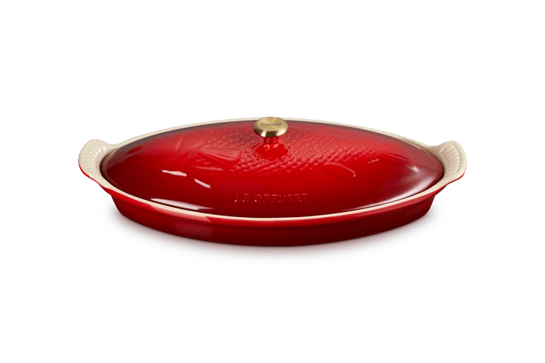 Le Creuset Auflaufform Fisch 'Kirschrot'