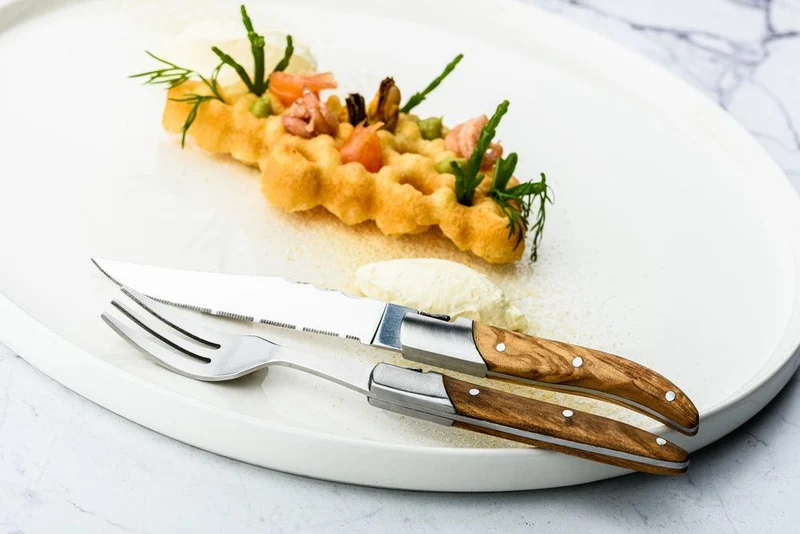 Laguiole Style de Vie Mini-Besteckset aus Olivenholz „Luxuslinie“