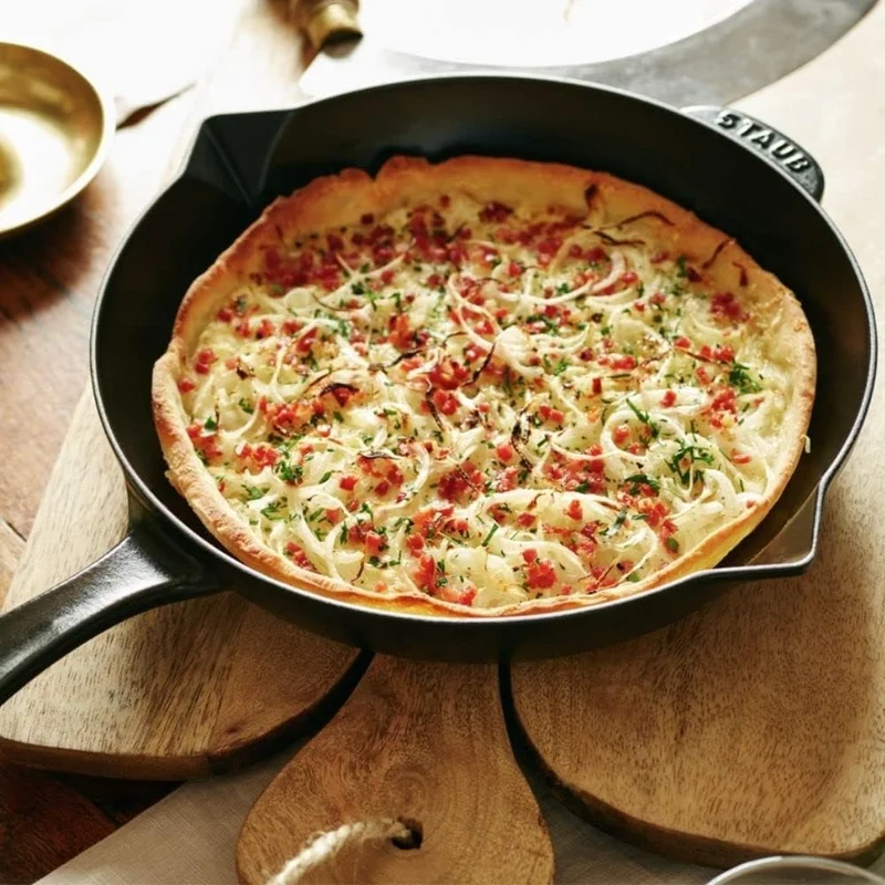 Staub Padella con Becchi in ghisa con Manico D 26 cm Black