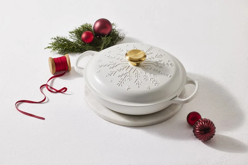 Le Creuset Campagnard Snowflakes Signature 26 cm / 2,2 l