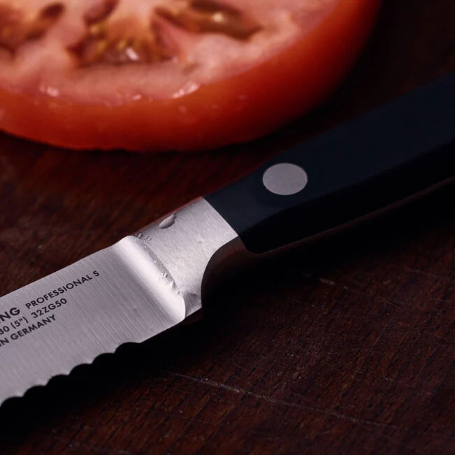 Zwilling Professional S Coltello Universale Seghettato 13 cm