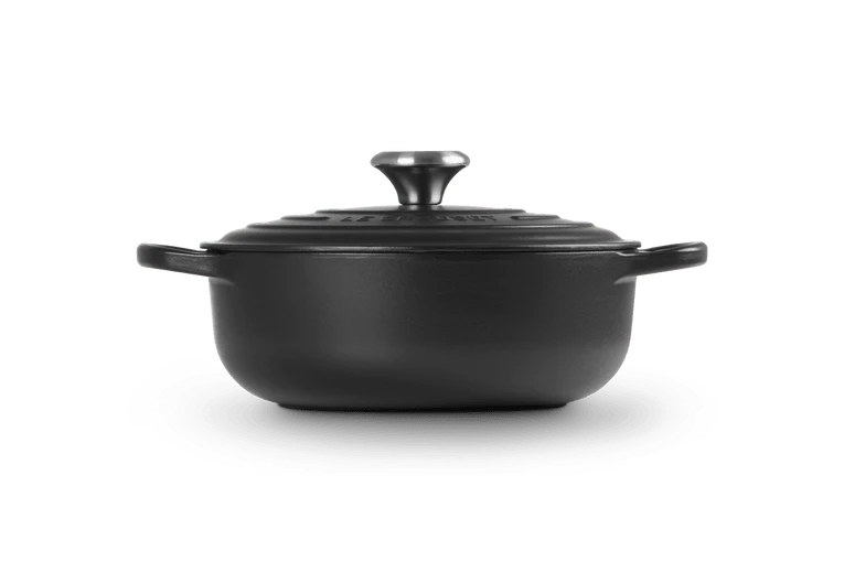 Le Creuset Schmorpfanne / Sauteuse Round Signature Ø24cm / 3,4L 'Mattschwarz'
