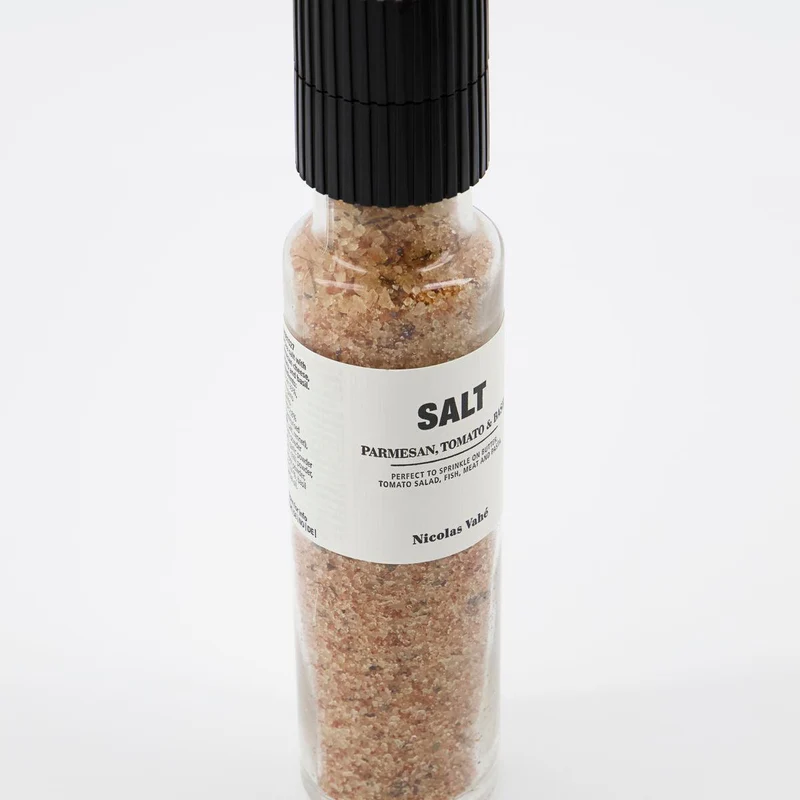 Nicolas Vahé Salz – Parmesan, Tomate und Basilikum