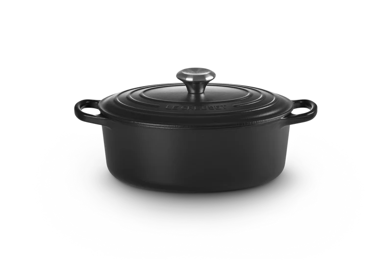 Le Creuset Oval Signature Schmorpfanne 'Matt Schwarz'