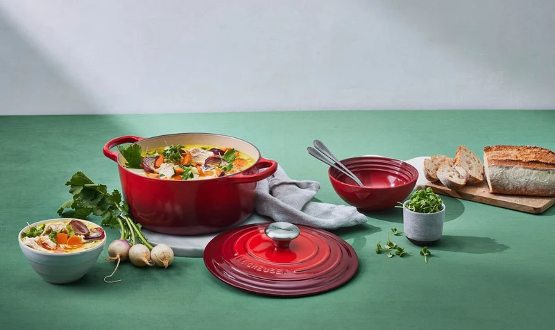 Le Creuset Signature Schmorpfanne 'Kirschrot'
