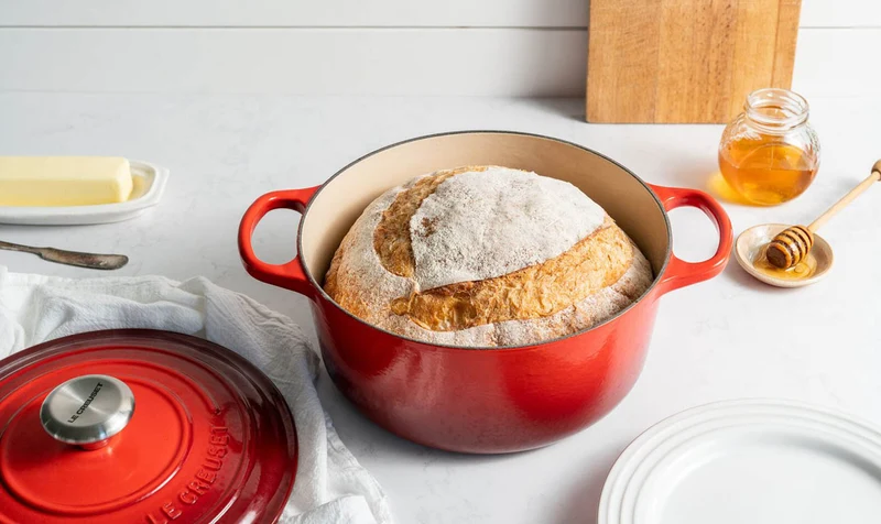 Le Creuset Signature Schmorpfanne 'Kirschrot'