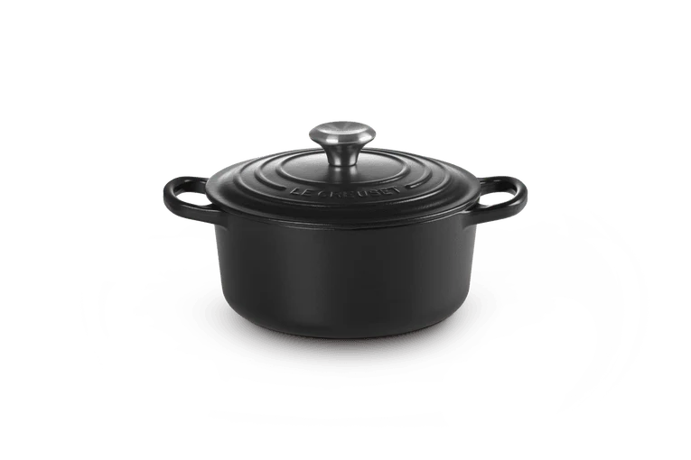 Le Creuset Signature Schmorpfanne 'Matte Black'