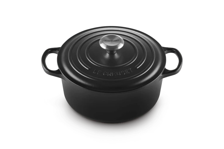 Le Creuset Signature Schmorpfanne 'Matte Black'