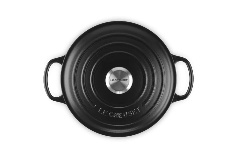 Le Creuset Signature Schmorpfanne 'Matte Black'